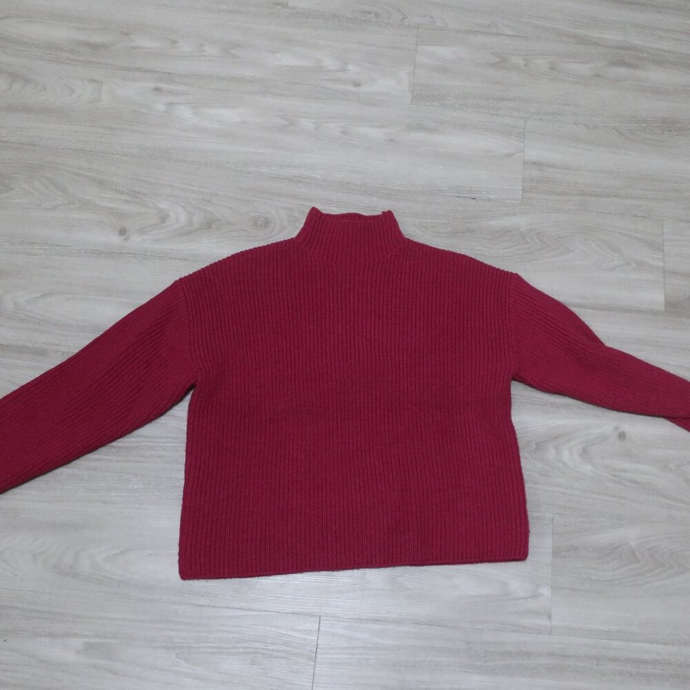 Mango Mockneck Magenta Thick Knit Sweater Size M EUC